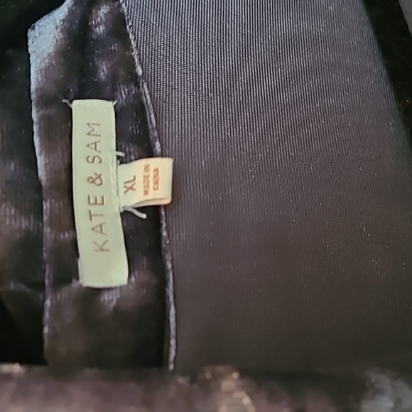 GrayVelvet Dress/cardigan style with buttons down front size XL. By Kate and Sam - Picture 4 of 4